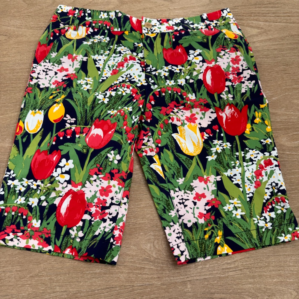 Tory Burch tulip print Bermuda shorts size 8